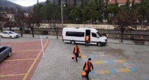 AK GENÇLİK BOŞ DURMUYOR