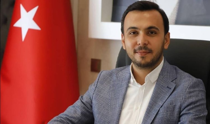 CHP HİZMET YERİNE KOLTUK KAVGASINDA