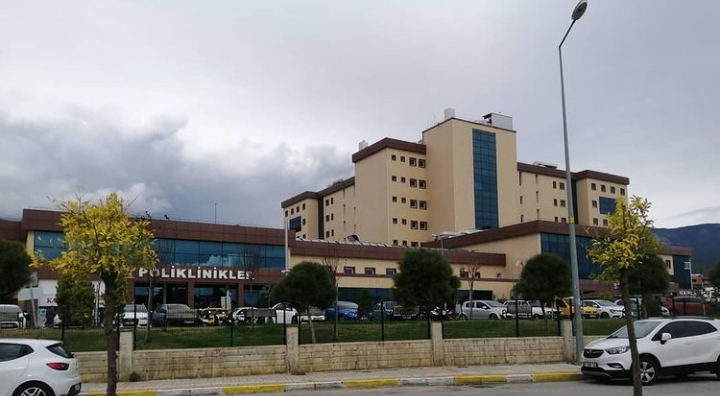 ALKÜ’DE İPTALLER HASTALARI ÇILDIRTTI