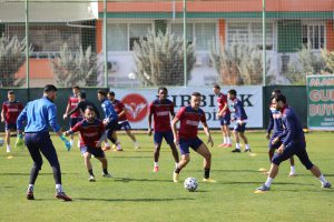 ALANYASPOR TRABZONSPOR MAÇINA HAZIR