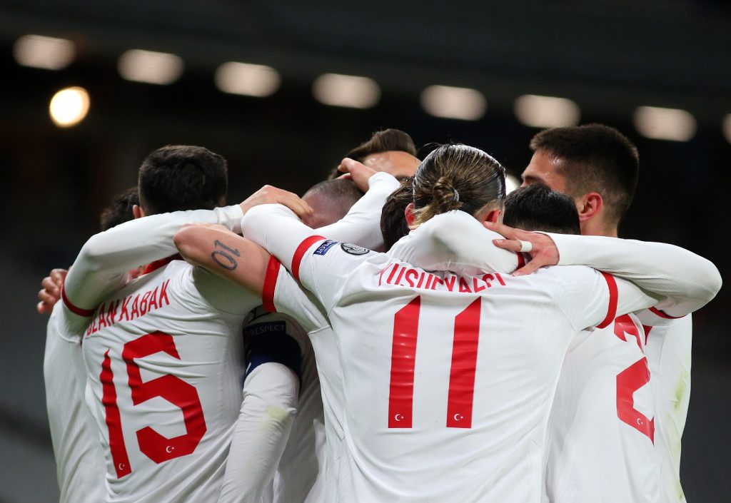 MİLLİLERİMİZİN MUHTEŞEM DÖNÜŞÜ