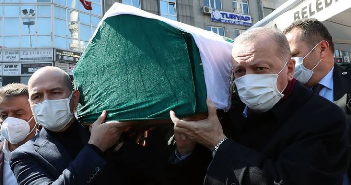 BAKAN SOYLU’NUN ANNESİ SON YOLCULUĞUNA UĞURLANDI