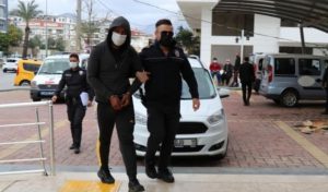 AZILI HIRSIZ BU SEFER KAÇAMADI