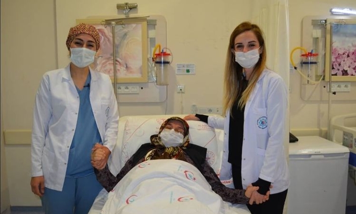 KARNINDAN 20 KİLO KİTLE ÇIKTI