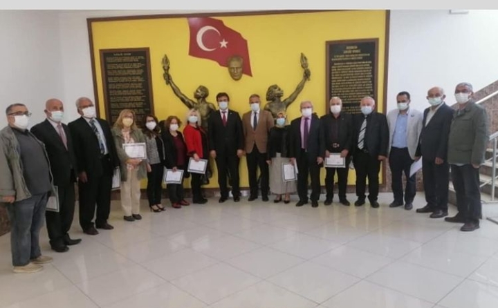 HAKLARI ÖDENMEZ ÖĞRETMENLERE ŞEREF BELGESİ