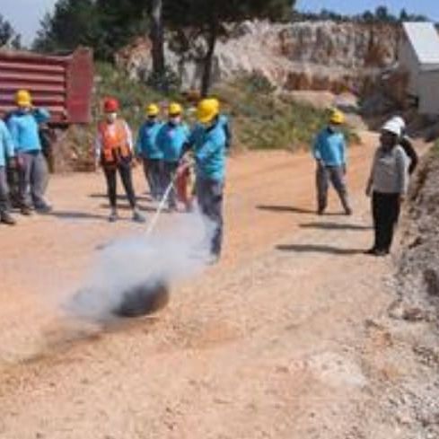 ACİL DURUM EKİPLERİNE YANGIN EĞİTİMİ