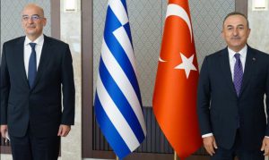 ÇAVUŞOĞLU DENSİZ MİSAFİRE HADDİNİ BİLDİRDİ