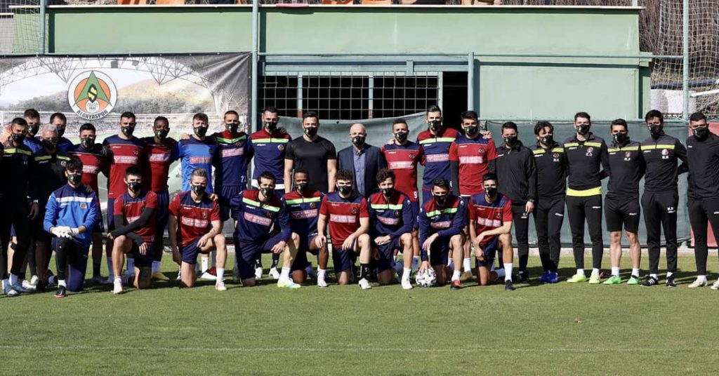 ALANYASPOR’DAN OTİZM FARKINDALIĞI