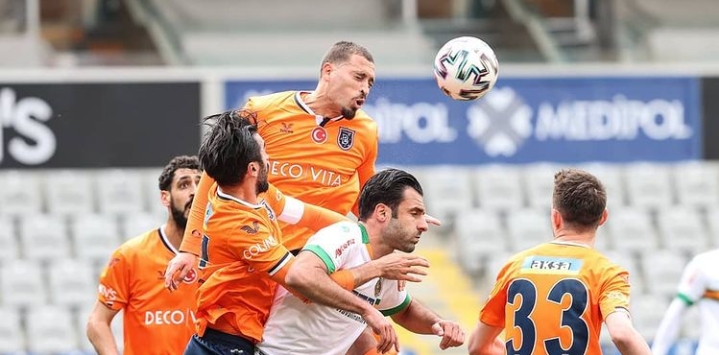 BAŞAKŞEHİR VE ALANYASPOR PUANLARI PAYLAŞTI