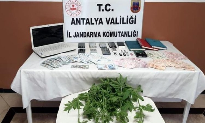 YASADIŞI BAHİSE BASKIN 6 GÖZALTI VAR