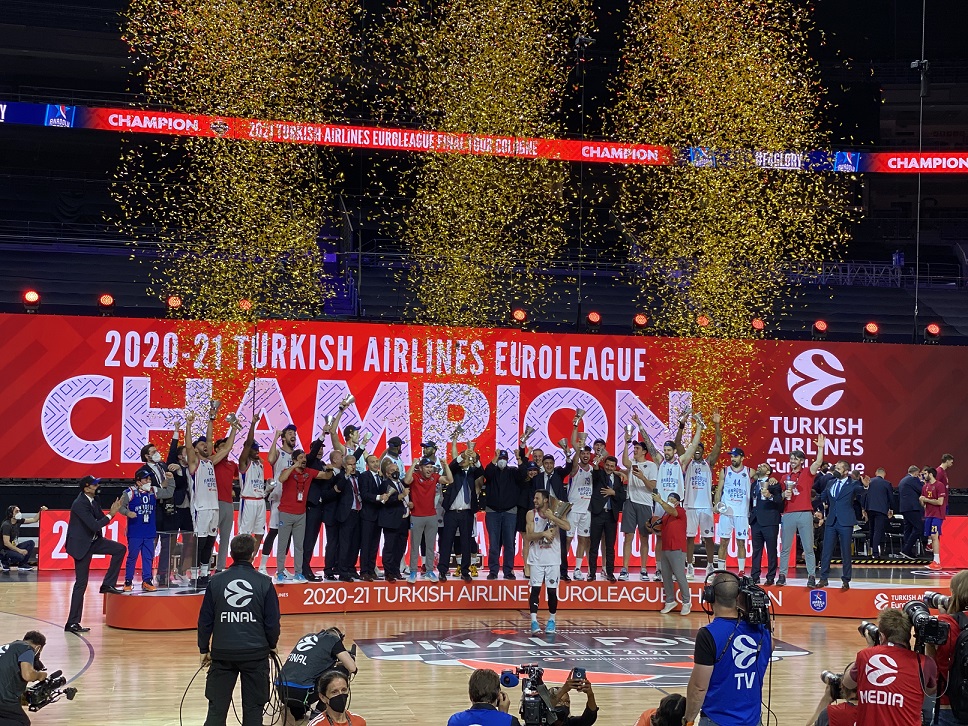 THY EUROLEAGUE ŞAMPİYONU ANADOLU EFES