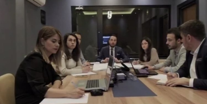 FENERCİOĞLU’NDAN ANLAMLI 1 MAYIS KUTLAMASI