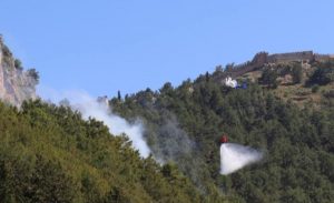 KALE’DE ÇIKAN YANGIN PANİĞE NEDEN OLDU