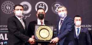 ALKÜ’YE “HERKES İÇİN SPOR ONUR” ÖDÜLÜ 