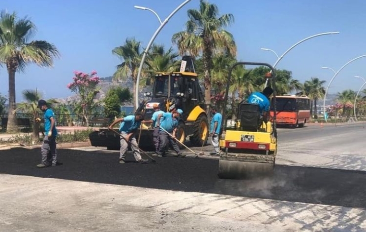 ALANYA BELEDİYESİ DUR DURAK BİLMİYOR