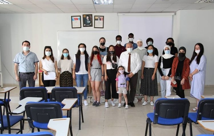 BAŞKAN ŞAHİN’DEN TÜRKÇE ATILIMI