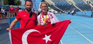 FATMA DAMLA ALTIN DÜNYA ŞAMPİYONU