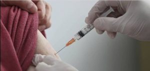 50 YAŞ ÜSTÜ AŞILANMAYA BAŞLANDI