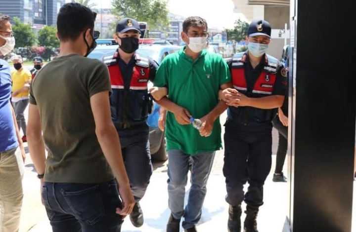 GÖRÜNMEZ KAZA, MUHTAR EŞİNİ VURDU