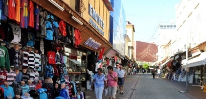 ESNAFTAN UYARIYA TEPKİ