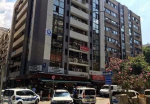 İZMİR HDP İL BİNASINA SİLAHLI SALDIRI 1 ÖLÜ