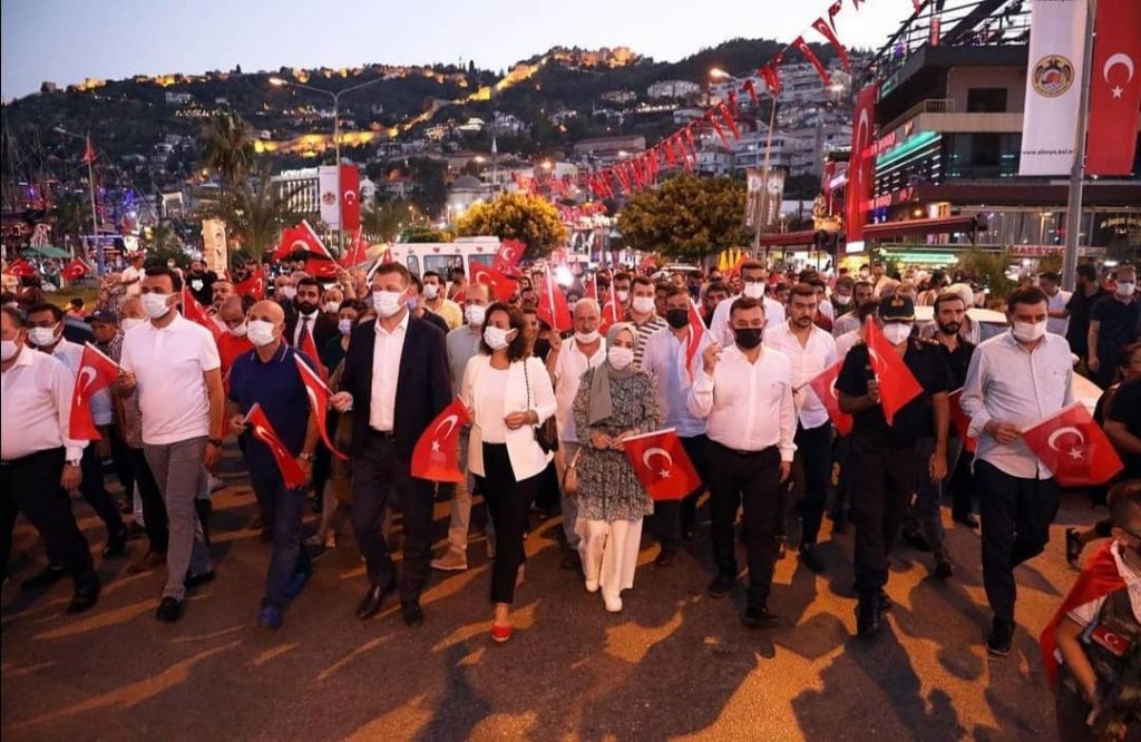 15 TEMMUZ GÖRKEMLİ ETKİNLİKLERLE ANILDI