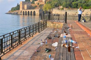 ALANYA BELEDİYESİ NE YAPSIN BU REZALETE