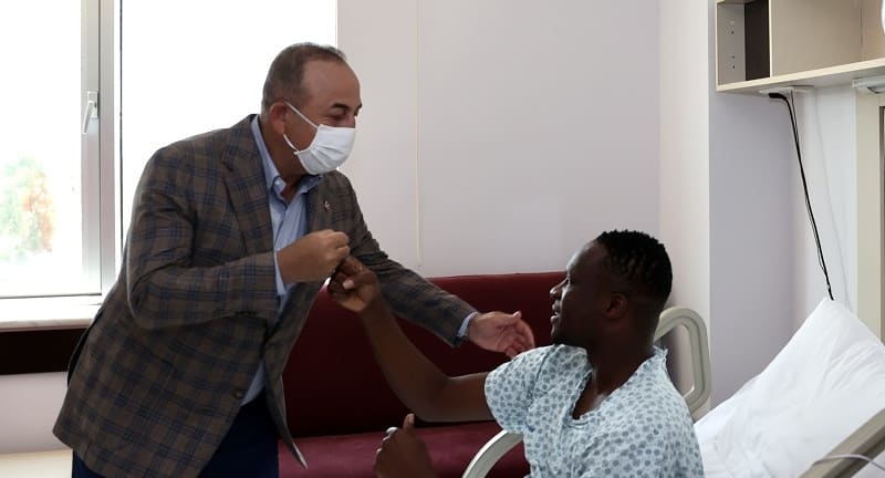 BAKAN ÇAVUŞOĞLU’NDAN BABACAR’A ZİYARET