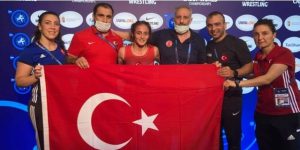 SELVİ İLYASOĞLU DÜNYA ŞAMPİYONU