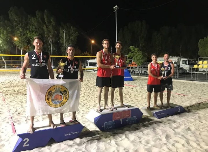 ALANYA BELEDİYESPOR PLAJ VOLEYBOLUN’DA DA GÖZ DOLDURUYOR