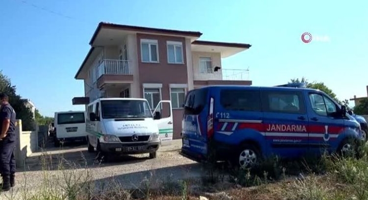 YÜREK YAKAN FERYAT GENÇ OKUL MÜDÜRÜ  EVİNDE ÖLÜ BULUNDU