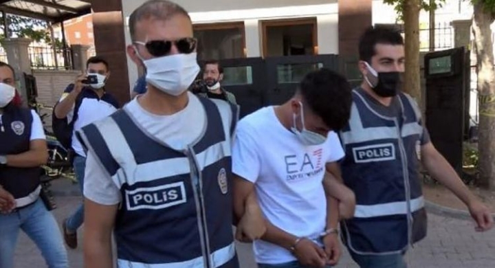 ALANYA POLİSİNDEN KAÇAMADILAR