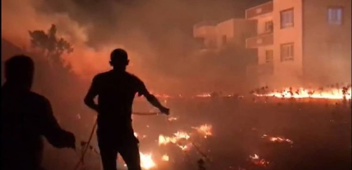 ADIYAMAN YANIYOR, 11 KİŞİ HASTANELİK OLDU