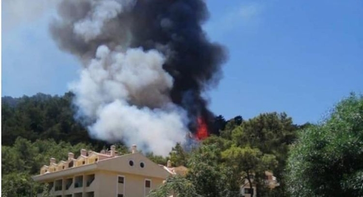 ŞİMDİ DE MARMARİS ALEVLER İÇİNDE