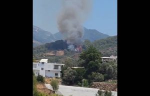 BİR YANGIN HABERİ DE ALANYA YENİKÖY’DEN