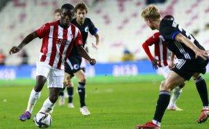 SİVASSPOR EVİNDE MAĞLUP