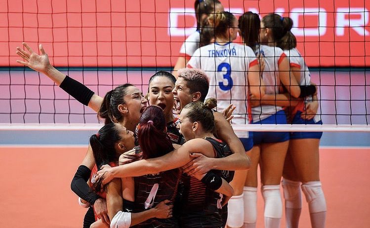 FİLENİN SULTANLARI AVRUPA ŞAMPİYONASI’NDA ÇEYREK FİNALDE