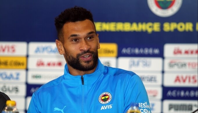 ALANYASPOR ESKİ OYUNCUSUNU İSTİYOR