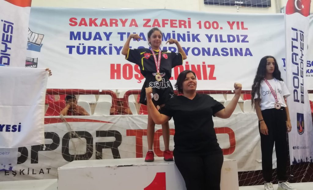 ALANYA BELEDİYESPOR BAŞARILARA DOYMUYOR