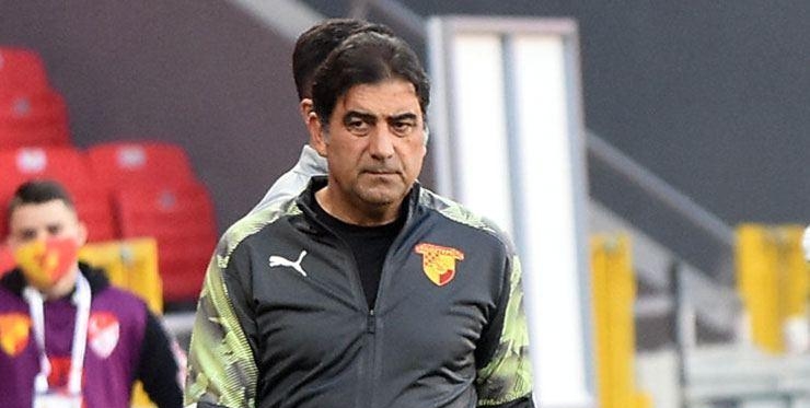 GÖZTEPE ÜNAL KARAMAN İLE YOLLARINI AYIRDI