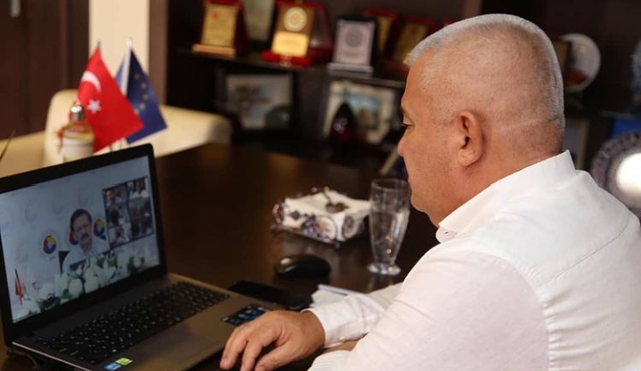 BAŞKAN ŞAHİN, HİSARCIKLIOĞLU İLE ORMAN YANGINLARINI GÖRÜŞTÜ