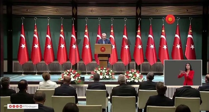 BAŞKAN ERDOĞAN KABİNE SONRASI AÇIKLAMA YAPTI: “ZORUNLU PCR TESTİ İSTEYECEĞİZ”