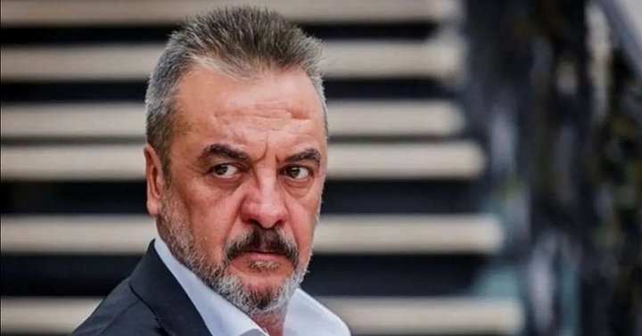 MESUT AKUSTA YOĞUN BAKIMDA