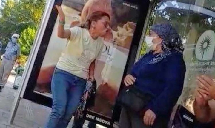 MASKE TAKMAMAK İÇİN ORTALIĞI AYAĞA KALDIRDI