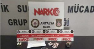 ALANYA POLİSİ ZEHİR TACİRLERİNE GÖZ AÇTIRMIYOR