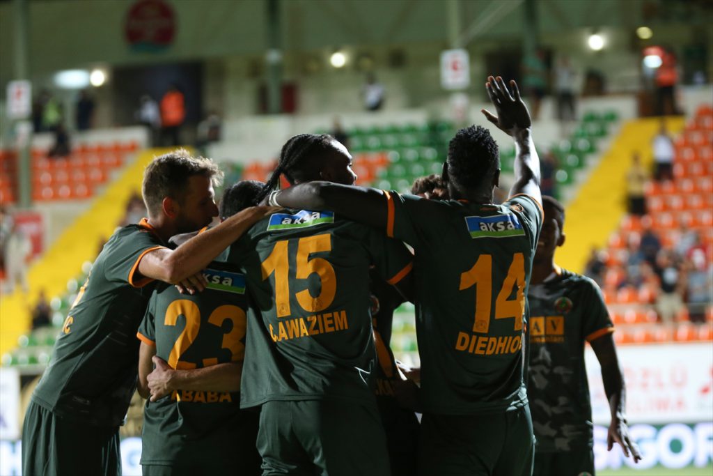 ALANYASPOR KASIMPAŞA’YI DEVİRDİ