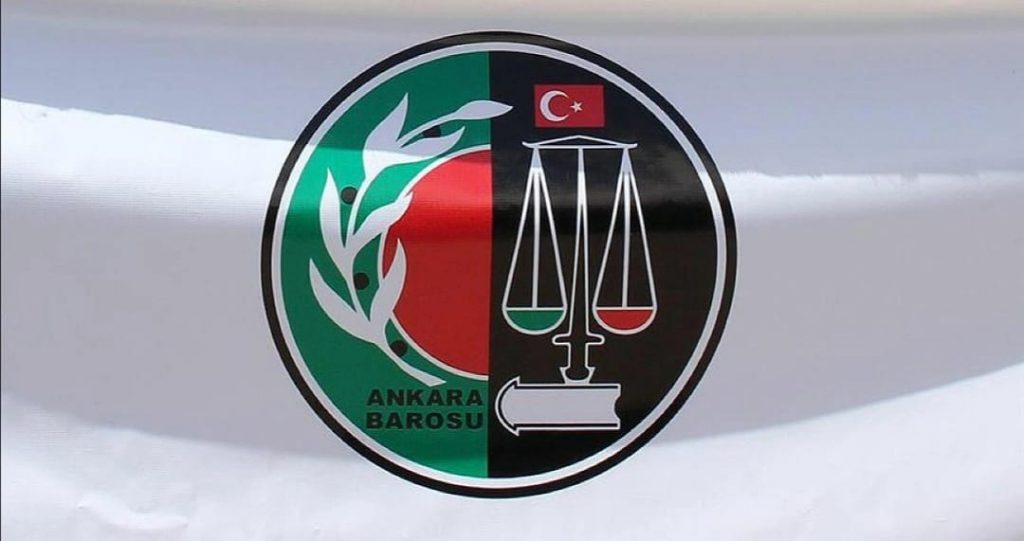 AVUKATLAR GEÇİM SIKINTISI ÇEKİYOR