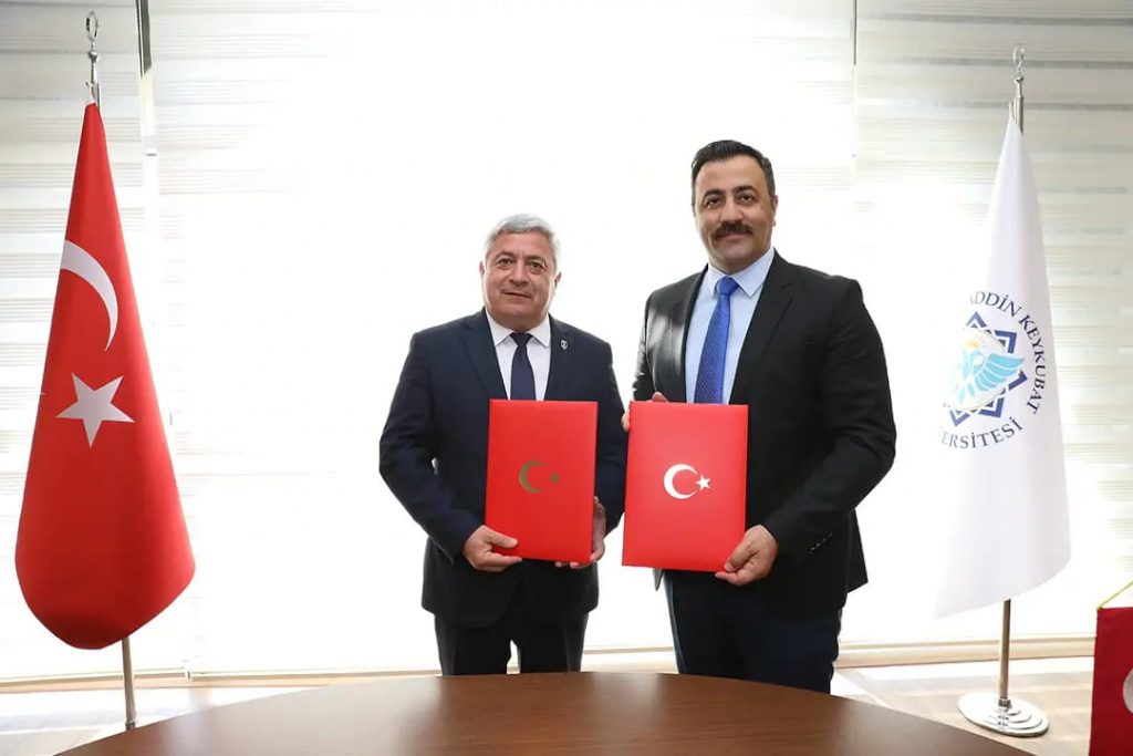 ALKÜ İLE RUSE ÜNİVERSİTESİ ARASINDA İŞ BİRLİĞİ