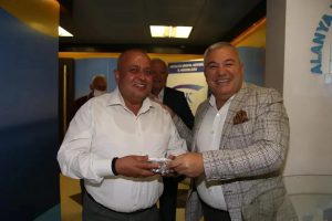 SGK İL MÜDÜRÜ DENİZ: “İYİ Kİ MEHMET ŞAHİN VAR”