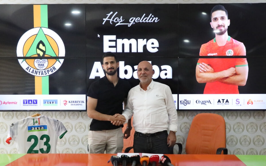 ALANYASPOR EMRE AKBABA’YI RESMEN AÇIKLADI